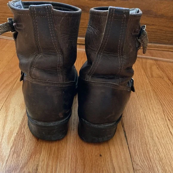 Frye Engineer boots, brown. Size 8.5. - Picture 6 of 7